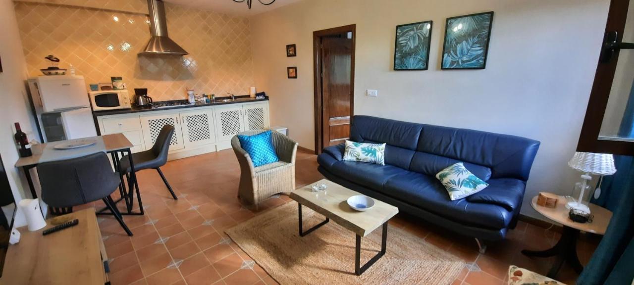 Hacienda La Buena Vida B&B En Appartementen Casita La Bruja Algarinejo Exterior photo